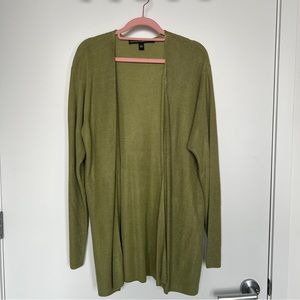 Linda Allard Ellen Tracy 100% Silk Green Cardigan